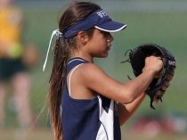 IMAGE SOFTBALL CRUSH